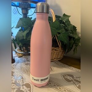 Swell ORIGINAL
250z / 750ml